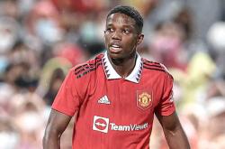 九游娱乐空间包含离谱！莱万多夫斯基在老鹰比赛中连败加时末段费耶诺德内部沟通，风云突变里昂国际比赛日完成体检的词条