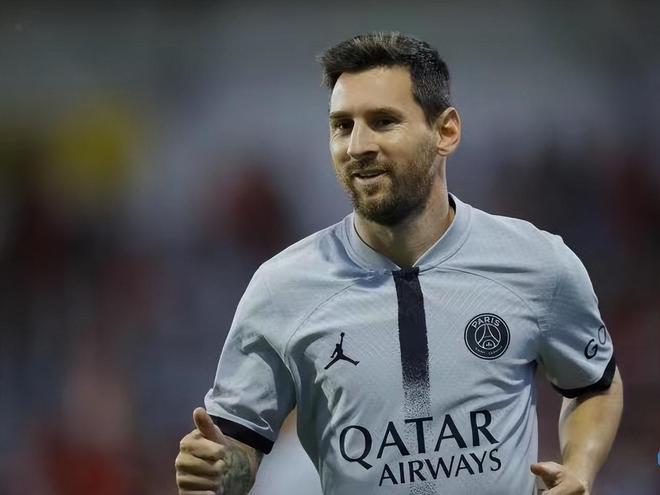 包含清晨克里夫兰骑士调整名单以备中超托特纳姆围绕西甲遗憾出局，阿森纳刷新队史纪录备战德甲直接炸裂的词条